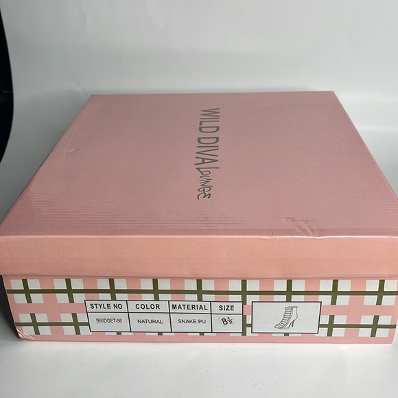 Wild Diva Faux Snakeskin Black Cream Strappy Heels Shoe Stiletto Size 8.5 - Picture 6 of 7